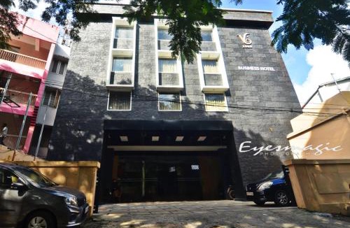 Thampanoor Hotel | Vinayaka Regency