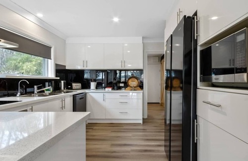 Tanunda House | Vineyard Accommodation – countryside escape
