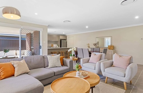 Cessnock House | Vineyard Oasis Heart of the Hunter