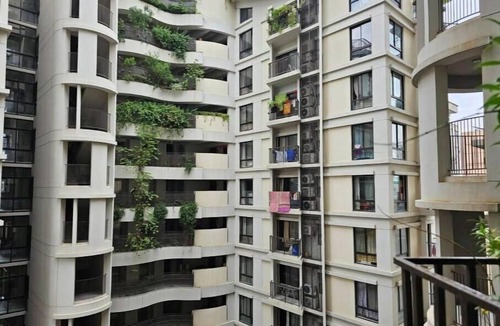 Dhaka Apartment | Vintage GreyRooms