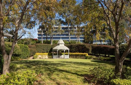 Norwest Hotel | Visy Dior