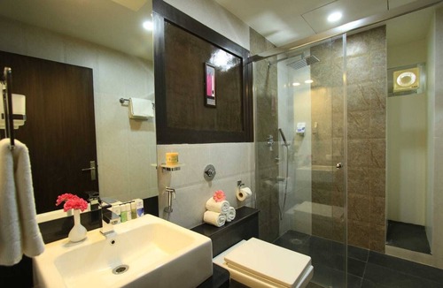 Vasanth Nagar Hotel | VN Alpha Suites