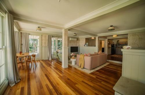 Mullumbimby Apartment | VRITI - Elegant & peaceful 2 bedroom - Central Mullumbimby