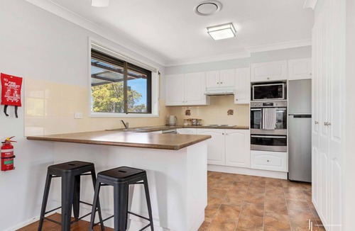 Surf Beach House | Walk to Surf Beach | Hume Haven
