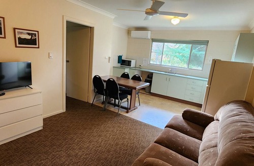 Coonabarabran Hotel | Warrumbungles Mountain Motel