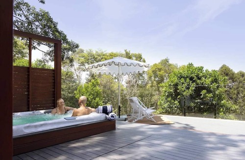 North Maleny House | Waterfall Lodge - Timeless Grandeur and Luxury