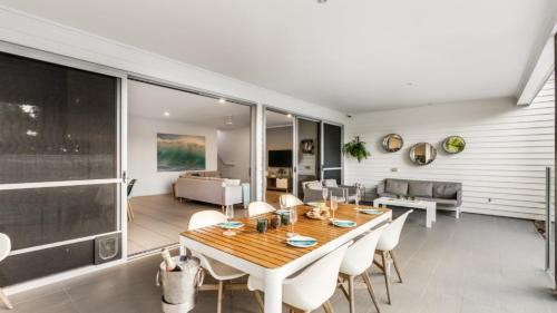 Woorim House | Wave Whisperer Retreat
