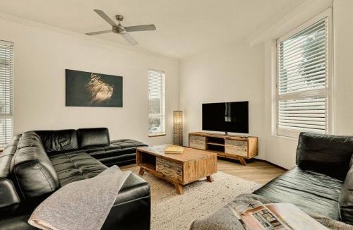 Currumbin Apartment | Waves 203 on Currumbin