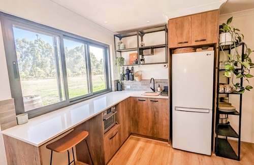Witchcliffe Bed & Breakfast | Welcome to Vineside Your Modern Rustic BnB in the Tranquil Margaret River Region