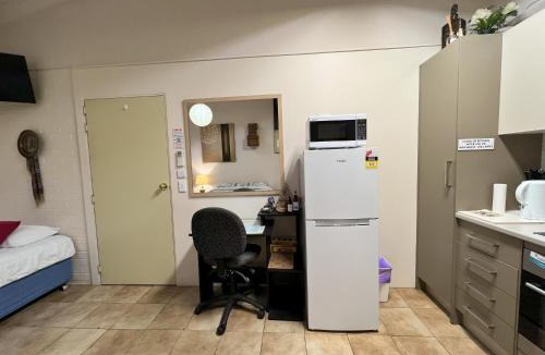 Armidale Hotel | Westside Studio Apartments