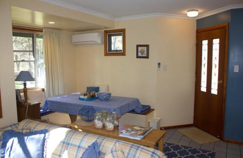 Severnlea Ski Chalet | Whiskey Gully Cottages