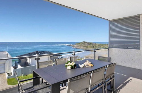 Yamba Apartment | White Sails 3 - Views over Convent Beach - Holiday Yamba
