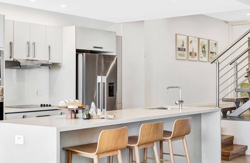 Yamba Apartment | White Sails 4 - Amazing views over Convent - Holiday Yamba