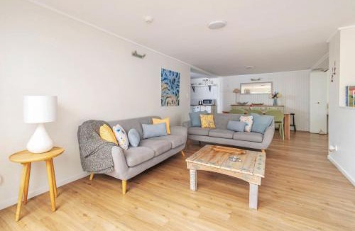 Hyams Beach House | White Sands Retreat, Hyams Beach