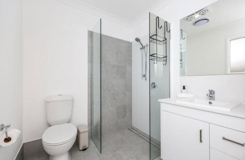 Eli Waters House | Whitehaven - 4BD 4Bath Retreat