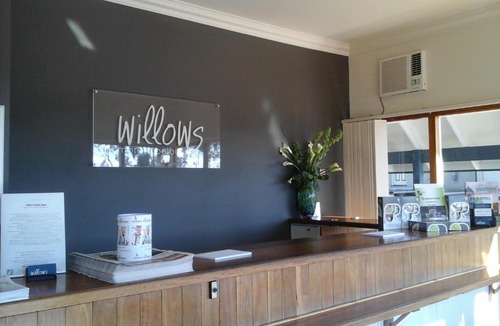 Goulburn Hotel | Willows Motel