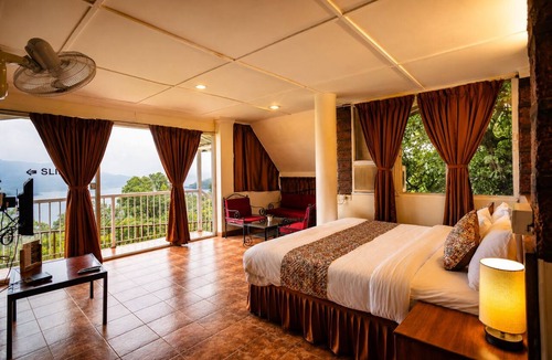 Koynanagar Hotel | Wind Chalet