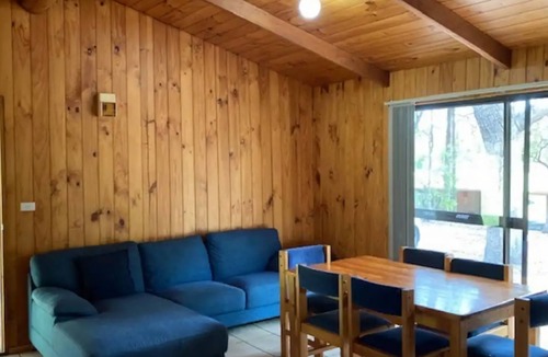 Bournda Cabin | Woodbine Park Eco Cabin 18