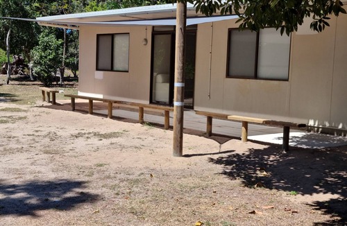 Cape Gloucester House | Wow! Idyllic Sunset Beach