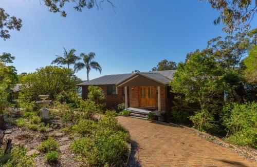 North Arm Cove House | Wybalena