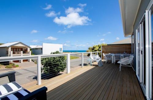 Aldinga Beach House | Xanadu - Aldinga Beach - C21 SouthCoast Holidays