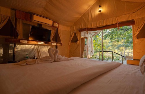 Budhni Hotel | Yaarnagar Jungle Resort Ratapani