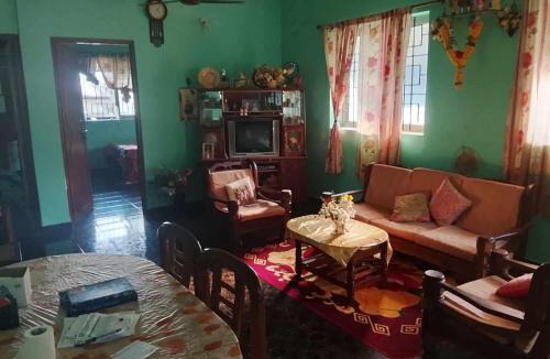 Siolim Villa | Yellow Maple