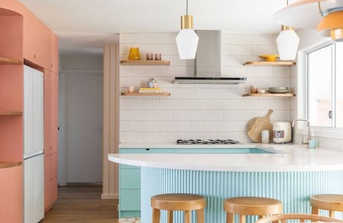Bogangar House | Yo Caba Caba - Beach House with a Colourful Twist