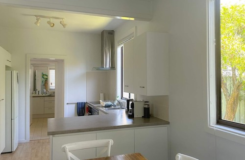 Bendalong House | Yonder Cottage across from Washerwomans Beach