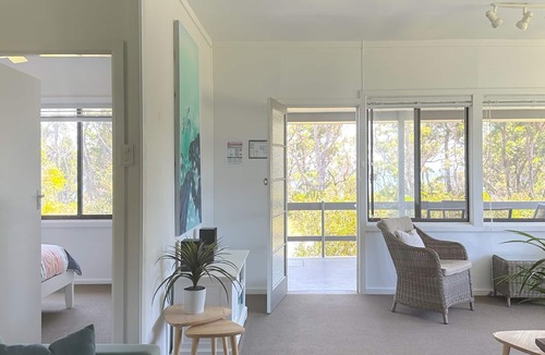 Bendalong House | Yonder Cottage across from Washerwomans Beach