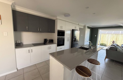 Glenvale Villa | Your modern escape in Glenvale