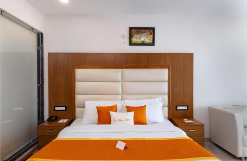 Katra Hotel | Zone Connect by The Park Katra