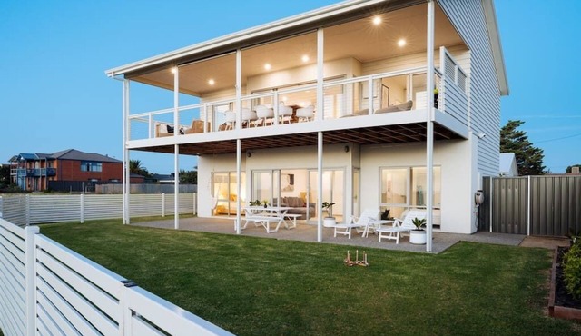 ōSHEN- Sleeps12, Gym, Kayak, MountnBike, BeachFrnt