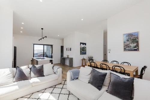15A Jagungal Close
