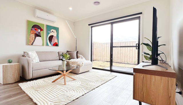 2026Built/Tarneit Station/Shopping Central/Family Friendly/Style/Creekstone/4BR
