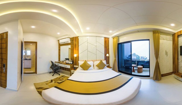Accom Hotel in Suryodaya