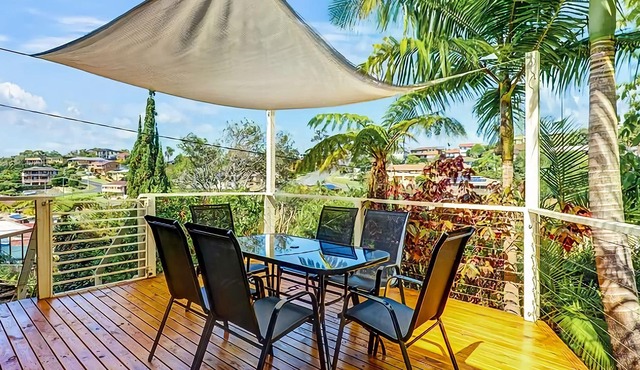 Avalon 2, Pet-friendly home featuring 2 bedrooms, a modern bathroom with spa bath