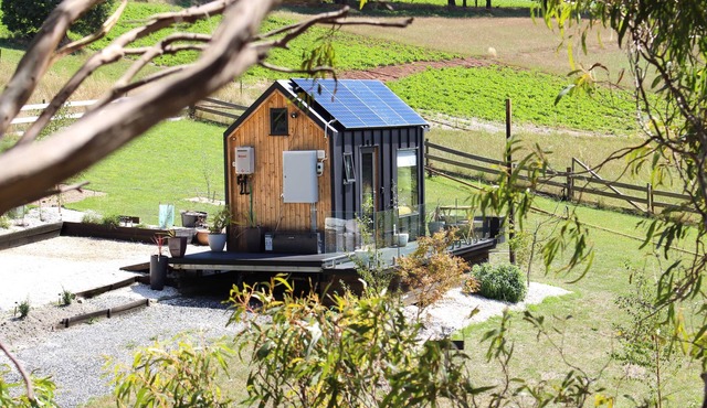 Barnhaus - 100% Eco Tiny House accommodation