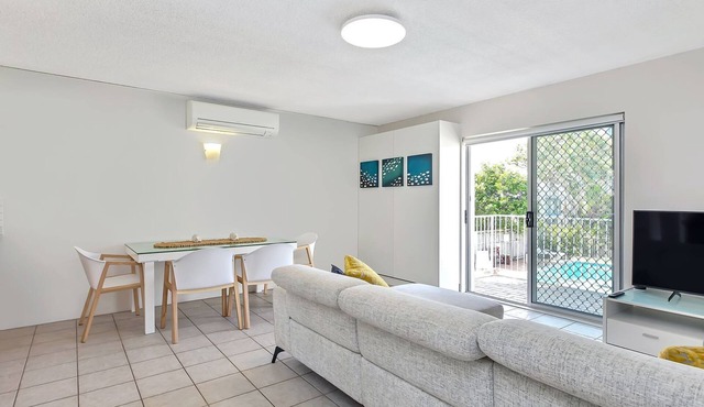 Beachcomber Unit 4, 7 Dingle Ave