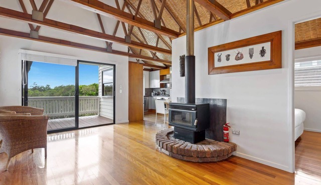 Beachfront 3-Bed with Private Pool & Fireplace