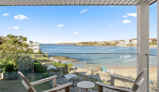 Beachfront Luxury 3 Beds With Ocean View Balcony
