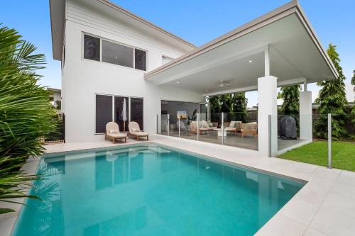 Beachmont Bliss Palm Cove