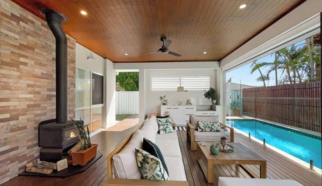Beachside Bliss - Pool, Cinema & Alfresco Living
