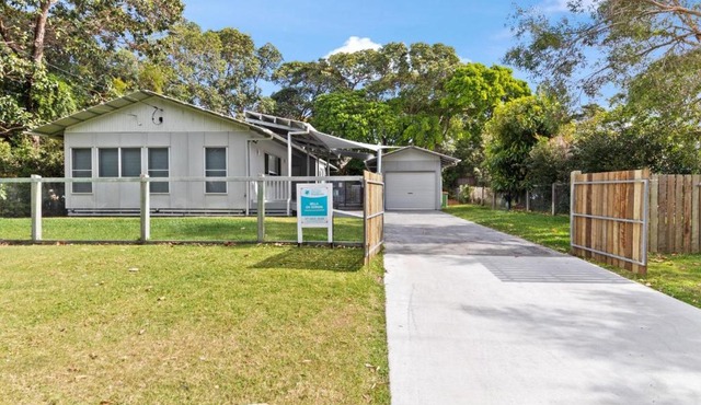 Bella on Boreen by Discover Stradbroke