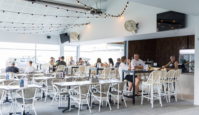 Bellbird Hotel