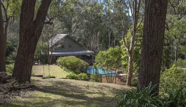 Beluca Cottage, Cute tucked away but close to Village