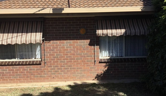 Bendigo Self Contained two bedroom unit Dengai Short Stay Unit .