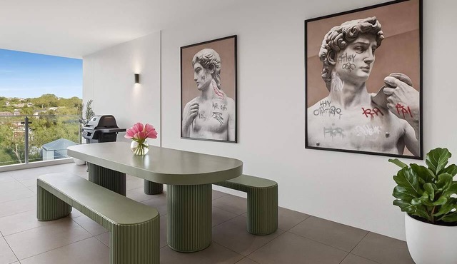 Bespoke Avoca | Lakefront, Beach, EVC charger