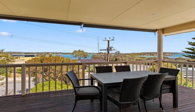 Bimbadeen has commanding views to impress