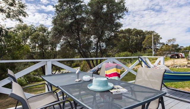 Blueshack - Walking distance to foreshore